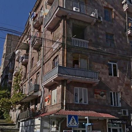Apartment 20 Saryan Yerevan Ngoại thất bức ảnh