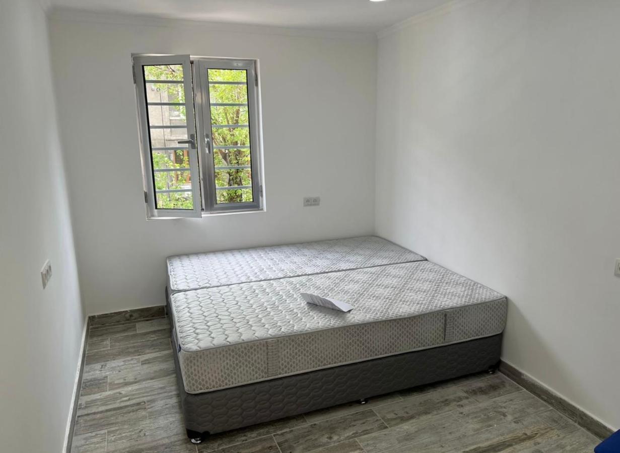 Apartment 20 Saryan Yerevan Ngoại thất bức ảnh